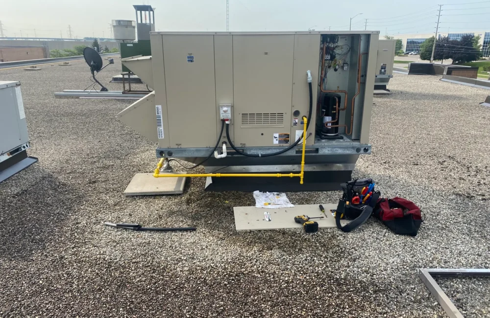 Lennox Rooftop unit repair in Milton done by ACM Mechanical Inc